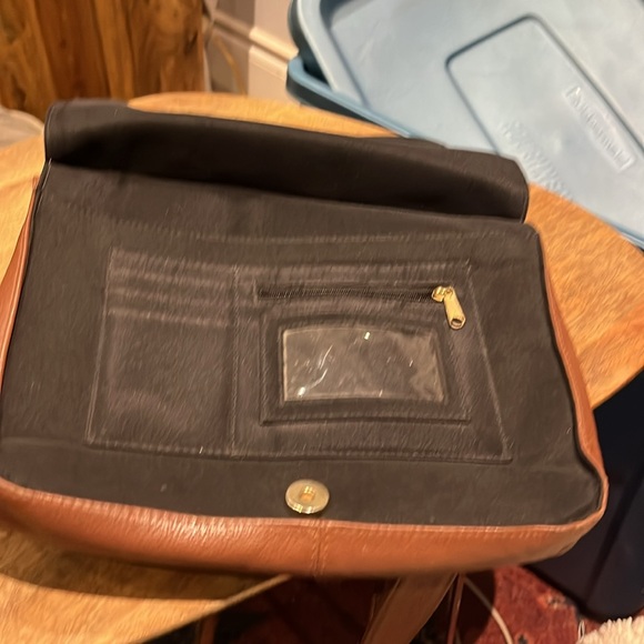 JPOURSE & CIE Leather Purse - Picture 8 of 10